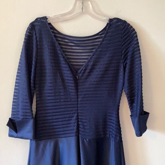 JS Collection navy evening gown - Picture 7 of 8